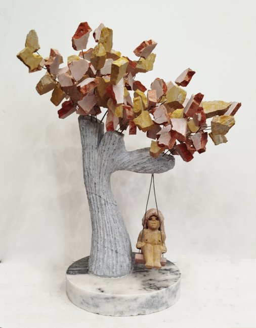 7574 - Carlos Rodrigues - Escultura em Mármore - 34x41x24cm